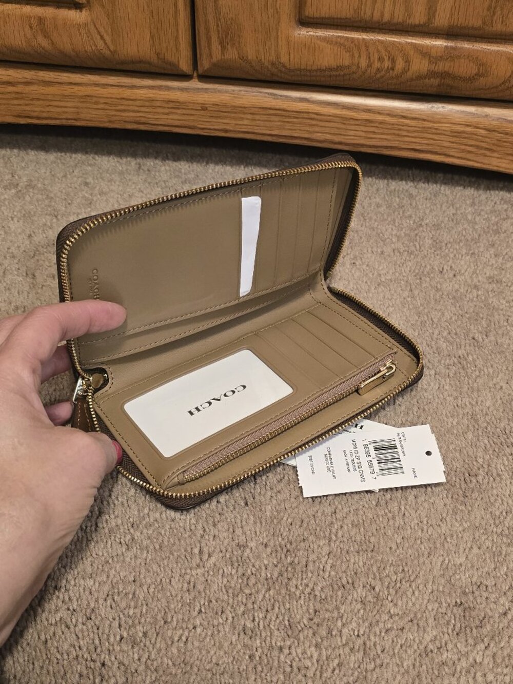 Coach Medium ID Zip Wallet CW781 - Picture 4 of 8